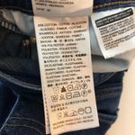 Levi's  Womens Jeans 414 Classic Straight Leg High Rise Five Pockets Dark Wash 32 Photo 3