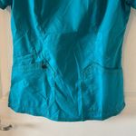 Dickies  Scrub Top Photo 3