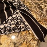 Bobeau NWT black & off white tank dressy top with knot tie Photo 6