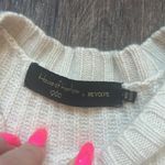 House of Harlow  Sweater Photo 3