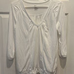 Gap  Women's‎ White Bracelet Sleeve Shirt Women's Size Medium Photo 0