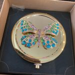 NWT MONET GOLD COMPACT WITH JEWELED BUTTERFLY Photo 1