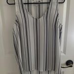 14th & Union  Striped Top Photo 0