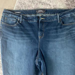 Torrid  Women's Plus Size Premium High Rise Curvy Blue Denim Jeans Sz 26R Photo 2
