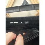 Old Navy  Women’s High-Rise Wow Black Shorts Size 16 Photo 2