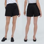 Everlane  • The Easy Short black cotton chino twill pull on high rise Photo 8