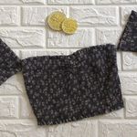 Storia Stories floral tube crop‎ open shoulder top Photo 0