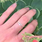 Simple Sterling Silver Overlap Ring Photo 0