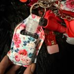 Handmade Vibrant Red Keychain‎ Set with Floral Pouch Photo 2