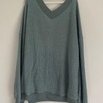 Listicle  green top Photo 2