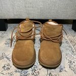 UGG  Neumel Women's Boots In Chestnut Photo 7