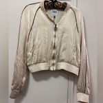 ZARA Celebrity Fav  Satin Bomber Jacket Zip Down Cream XS Photo 3