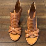 H.S Trask Woman’s Brown Strappy Heels Size 10 EUC Tan Photo 10