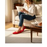 Blondo Women's Red Flats . New Photo 1