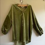 Elegant Olive Velvet Button Photo 2