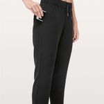 Lululemon  On The Fly Crop *Woven 23"
Black size 4 Photo 2