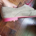 Adorable beige and pink Oxford flats women's size 8.5 by mossimo brand Tan Photo 1