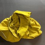 Lululemon  Hotty Hots Athletic Shorts Yellow/Green 2” Inseam Women’s Sz 6 GUC Photo 6