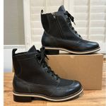 Walking Cradles Knox Ankle Boots Black Leather Size 7.5 NWOB Stylish Comfy Photo 1