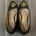 Tory Burch  Black Leather pumps Photo 2