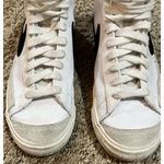 Nike  Blazer Mid '77 Women's 8.5 ~ White Black Sneakers Classic Retro Style Photo 3