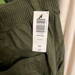 ARITZIA TNA Green Fatigue Cargo Jogger Pants Size Medium NWT Photo 5