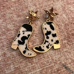 Cow print cowboy boot earrings Gold Photo 0