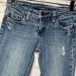 Refuge Distressed Denim 3L Photo 1