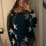 Zenana Outfitters BNWT  distressed star sweater  Photo 1