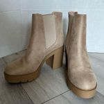 Soda New! Chelsea Ankle boots with lug sole chunky heel in wheat 10 tan Photo 2