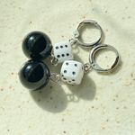 Handmade y2k funky unique dangle earrings 🌀🖤 Photo 4