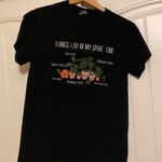 Gildan Gardening Plants Graphic T Shirt Size Small Tag Black Short Sleeve GUC Photo 0