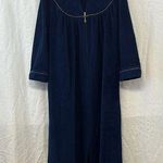 Vanity Fair  Navy Blue Quilted Fleece Robe Photo 0