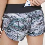 Lululemon  Speed Up Short *2.5" Springscape Multi / Obsidian Photo 0
