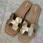 Boutique Gold H Sandals  Photo 0