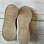 Puma Women’s Carina white casual sneakers Size 7 Photo 7