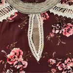 Buckle  BKE Boutique Floral Bell Sleeve Blouse with Rhinestone and Lace Details Photo 3