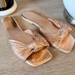 Jeffrey Campbell Knaughty-3 rose gold knotted slip-on flat sandal Size 39 / 8 Photo 0
