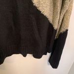 Hem & Thread Crewneck Sweater Black Beige Diamond Photo 5