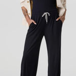 Vuori  Pose Scoop Jumpsuit Black Photo 0