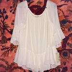 Black Rainn White Flowy Textured Top Photo 0