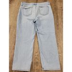 Chico's Light Wash So Slimming Girlfriend Slim Leg Crop Jeans Size 2R -12R Photo 4