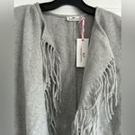 Vineyard Vines  Open Front Fringe Vest Women’s Size Medium Wool Blend Grey Photo 1