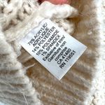 Gentle Fawn Chunky V-Neck Sweater Cream Size XS Photo 9