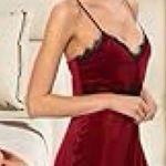 TOIKEEOI Elegant Red Lace Trim Chemise size large Photo 0