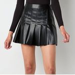 Arizona Jeans Arizona Faux Leather
Womens Pleated Skirt Juniors, Color: Black Sz XL Photo 0