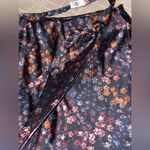 Abercrombie & Fitch skirt Photo 4