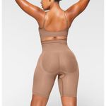 SKIMS NEW Seamless Sculpt High Waisted Above the Knee Short Jasper XXS XS Photo 1