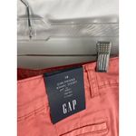 Gap NWT  Girlfriend Khaki Short 5" High Rise Stretch Pink Size 10 Photo 3