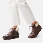 Sorel  Harlow Lace Cozy Bootie Burro Size 6.5 Outdoor Photo 1